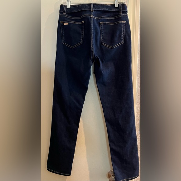 MK Michael Kors Dark Washed Selma Straight Leg zJesns with waist tie belt Size 2 - Picture 3 of 11